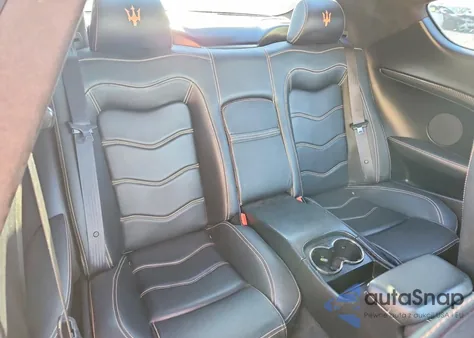 2012 Maserati Granturismo S z USA, uszkodzony, nr VIN ZAM45MLA8C0063488